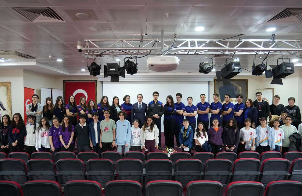 Türkiye’nin İkinci Astronotu Tuva Cihangir Atasever Muğla’da Öğrencilerle Buluştu 1